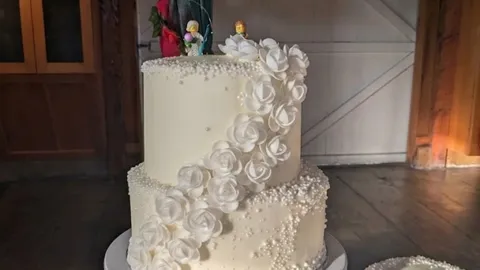 Choosing Your Wedding Cake Flavor